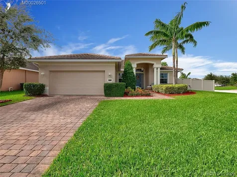 484 NW Windflower Terrace Jensen Beach FL 34957