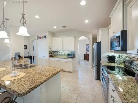 484 NW Windflower Terrace Jensen Beach FL 34957