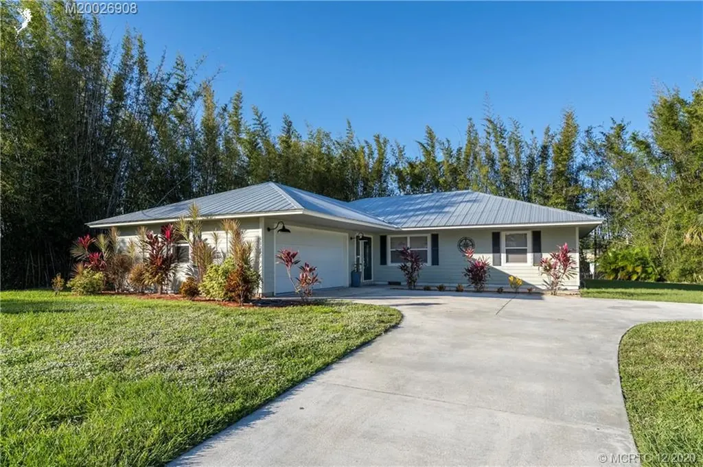 1127 SW 28th Street Palm City FL 34990