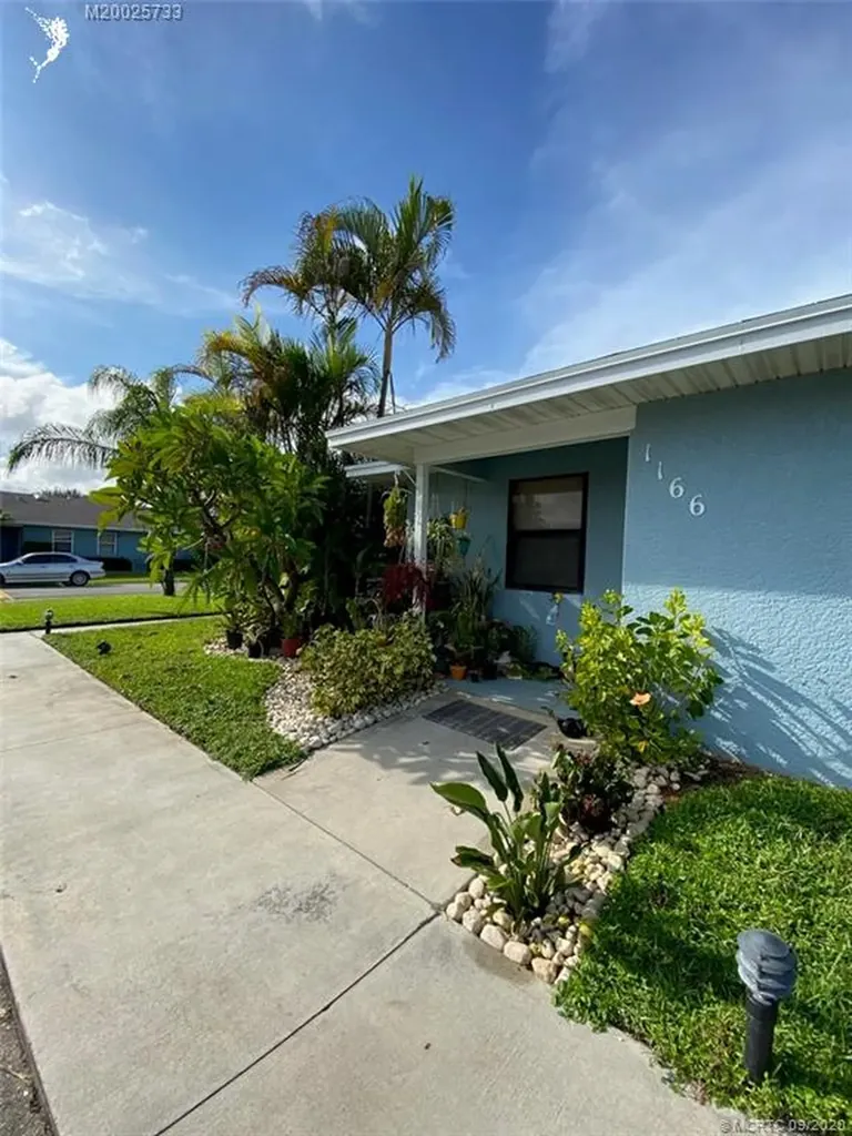 1166 NE Coy Senda Jensen Beach FL 34957
