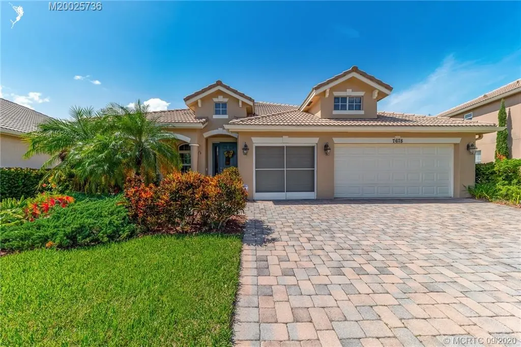 7678 SE Heritage Boulevard Hobe Sound FL 33455