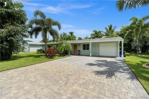 2943 NE Canal Avenue Jensen Beach FL 34957