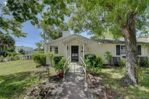 300 SE Detroit Avenue Stuart FL 34994