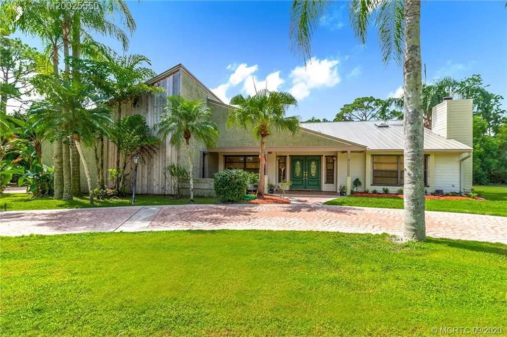 2053 SW Pitts Terrace Stuart FL 34997