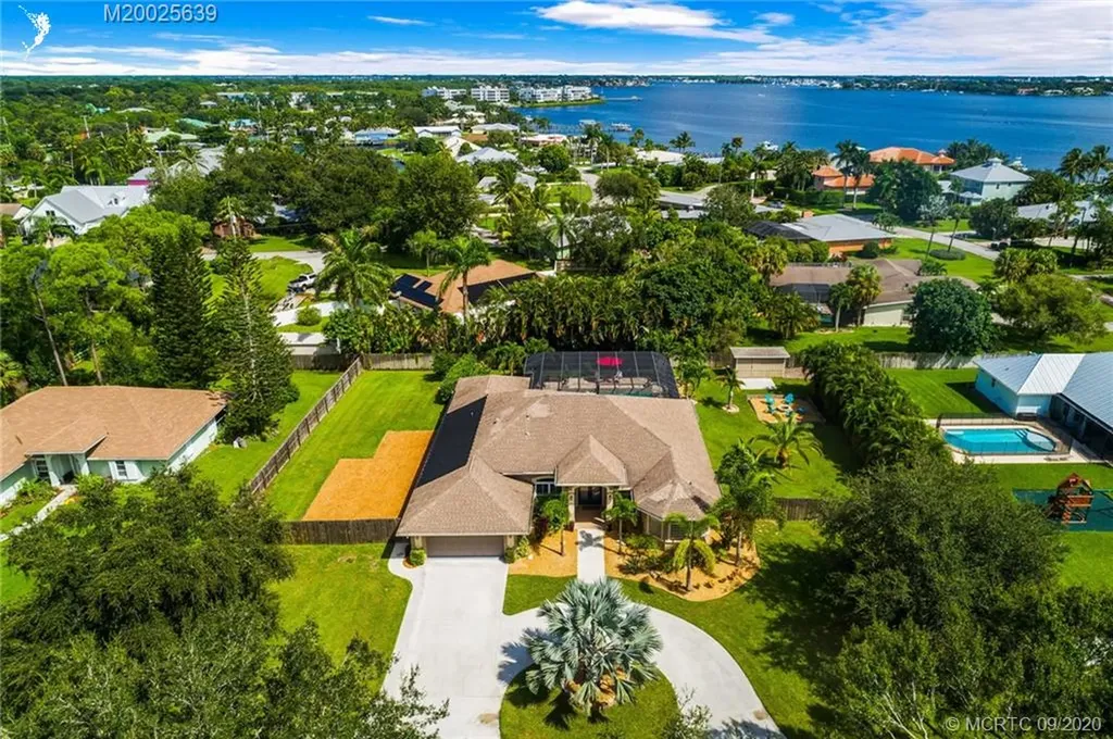 1069 SW Rio Vista Way Palm City FL 34990