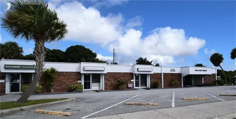 1925 NE Ricou Terrace Jensen Beach FL 34957