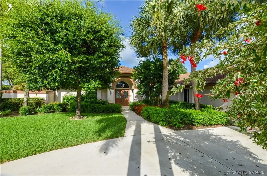 2126 SW Oakwater Point Palm City FL 34990