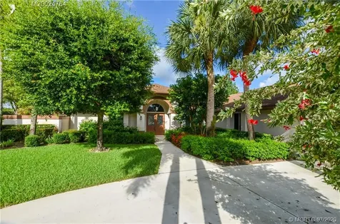 2126 SW Oakwater Point Palm City FL 34990