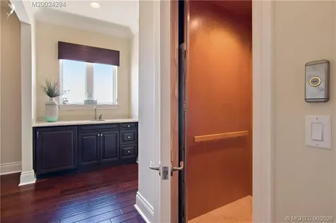 4808 Watersong Way Hutchinson Island FL 34949