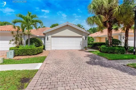 727 SW Balmoral Trace Stuart FL 34997