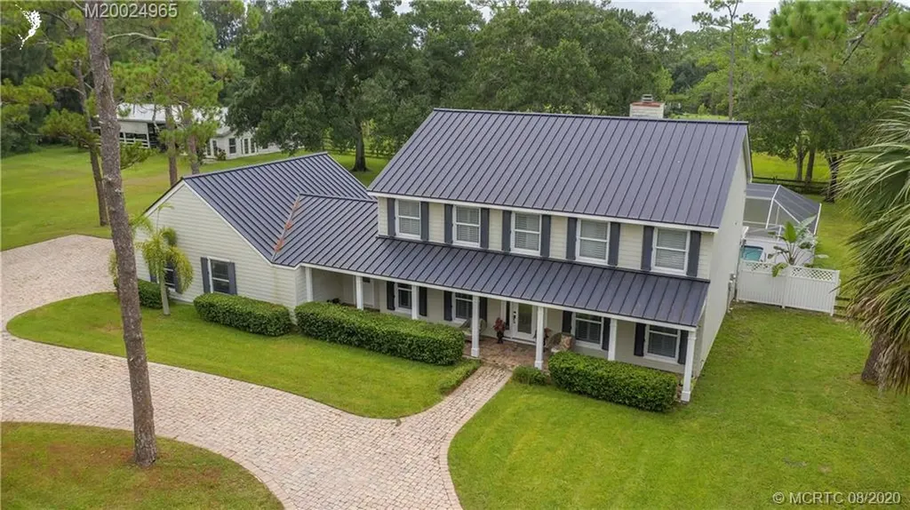 4900 2nd Street Vero Beach FL 32968