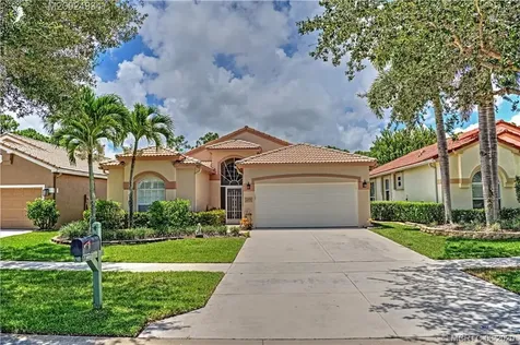 6955 SE Twin Oaks Circle Stuart FL 34997