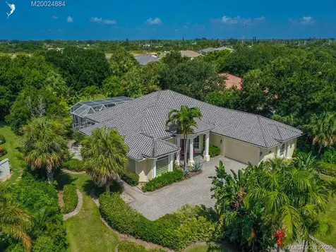 2675 NE Sewalls Landing Way Jensen Beach FL 34957