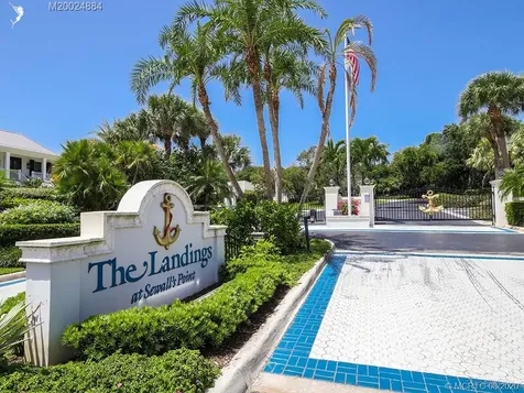 2675 NE Sewalls Landing Way Jensen Beach FL 34957