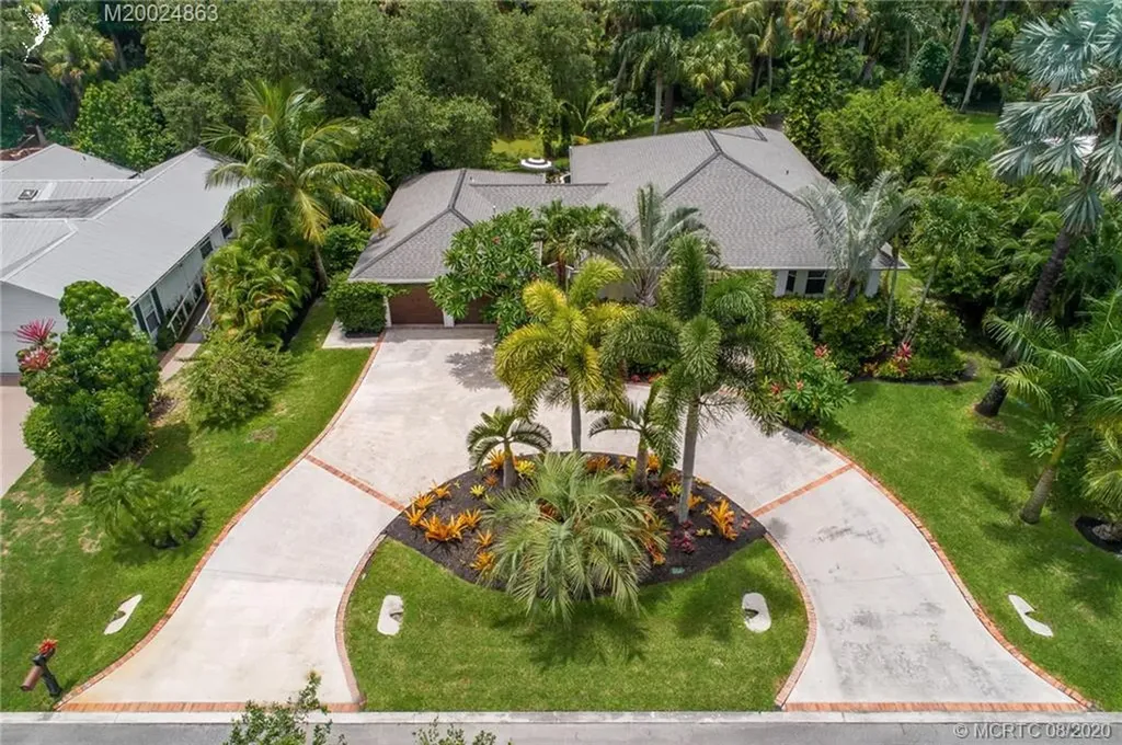 8354 SW Oak Hammock Court Stuart FL 34997