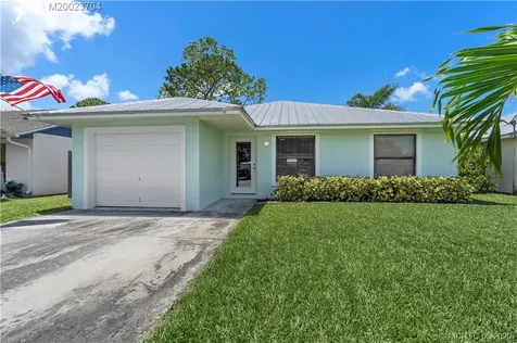 5712 SE Collins Avenue Stuart FL 34997