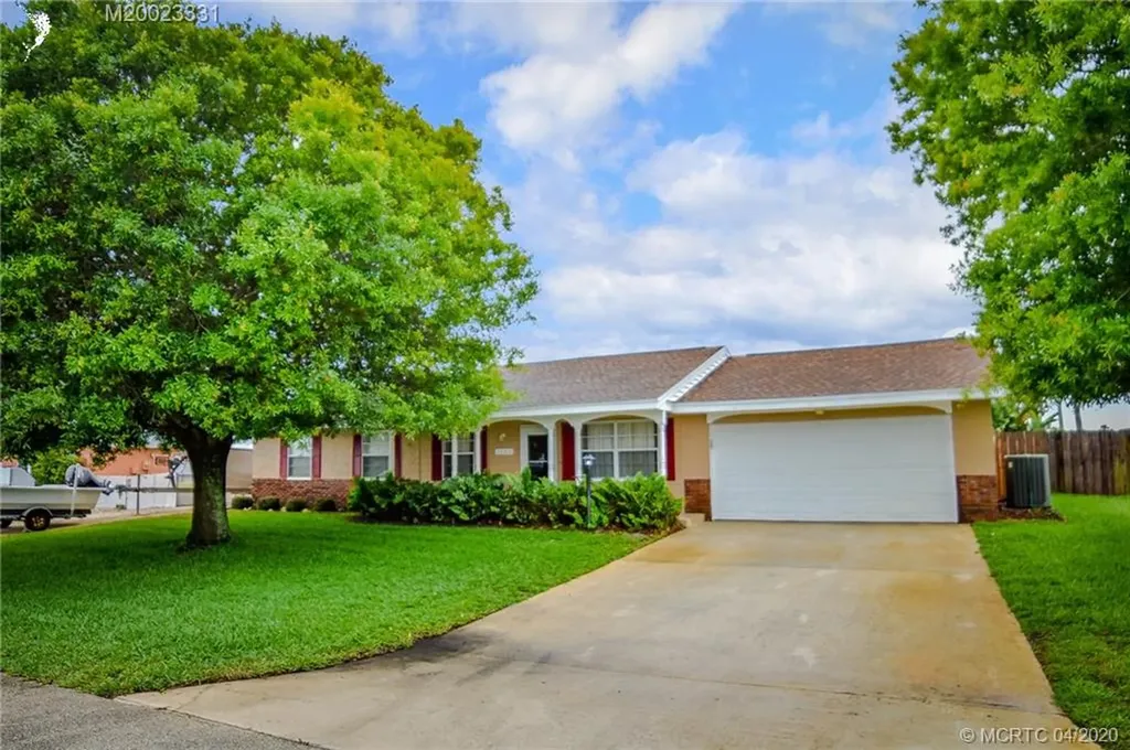 1682 NE 22nd Street Jensen Beach FL 34957