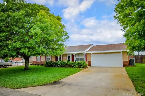 1682 NE 22nd Street Jensen Beach FL 34957