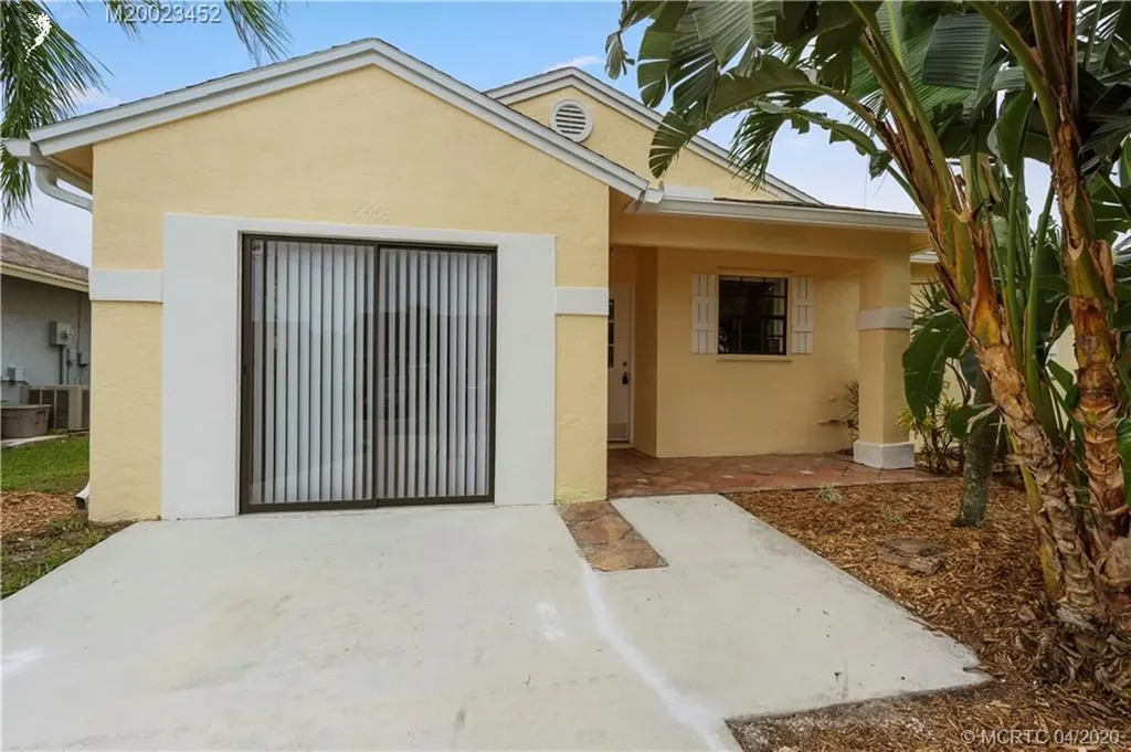 5553 SE Colee Avenue Stuart FL 34997
