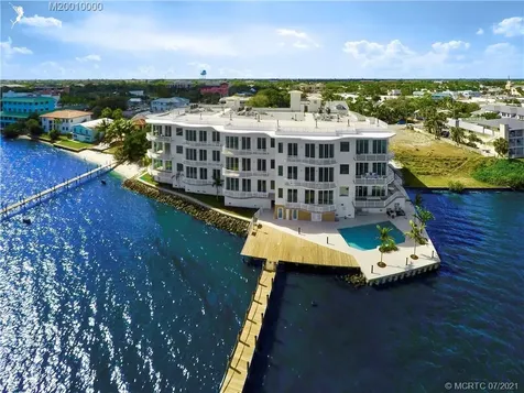 51 SE Seminole Street Stuart FL 34994