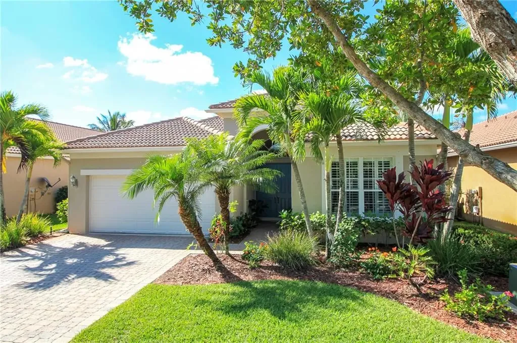 2698 SE Stonebriar Way Stuart FL 34997