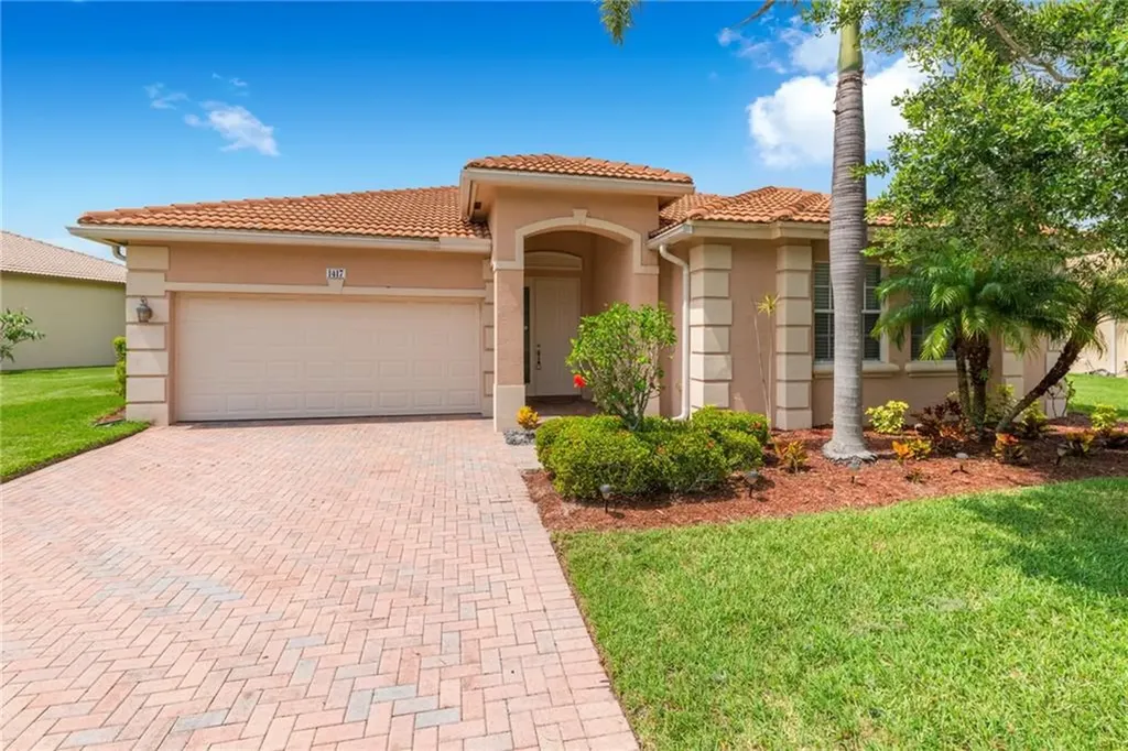 1417 SE Legacy Cove Circle Stuart FL 34997