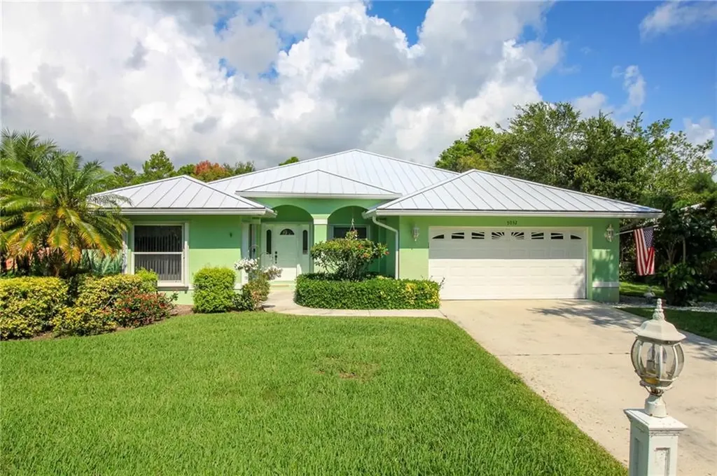 5032 SE Bent Wood Drive Stuart FL 34997