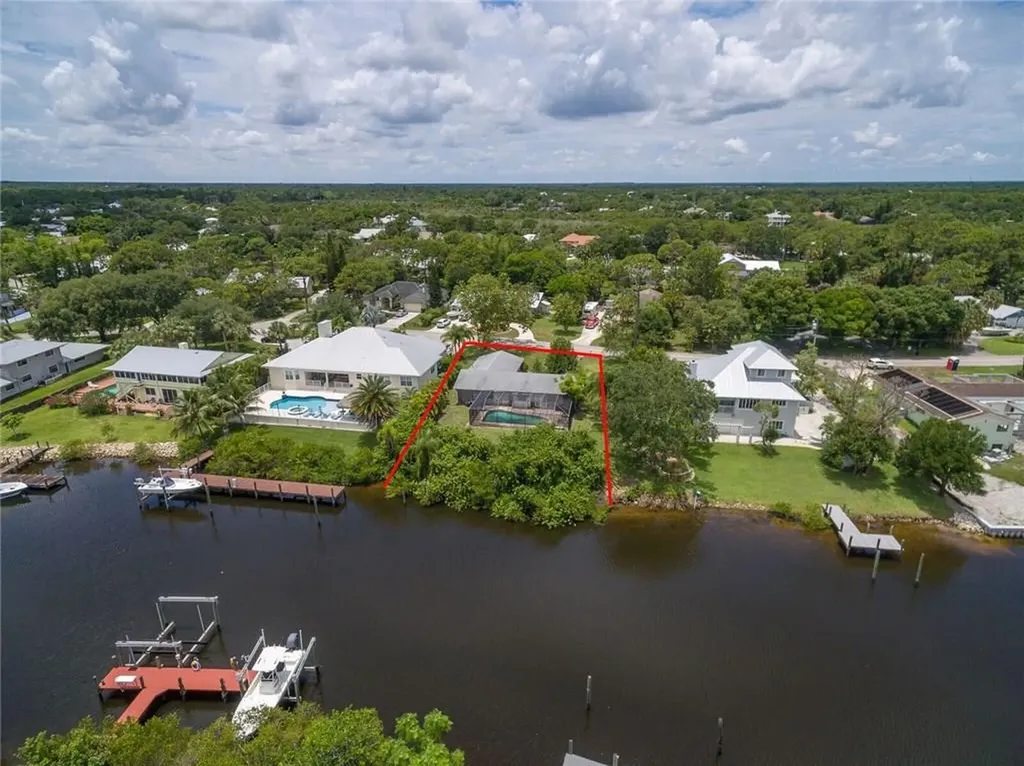 981 SW Pine Tree Lane Palm City FL 34990