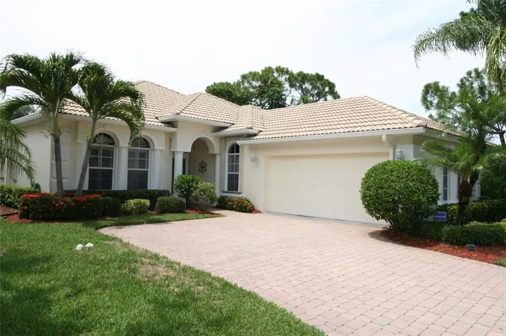 4656 NW Wandering Oak Court Jensen Beach FL 34957