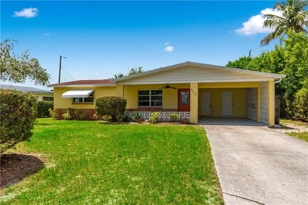 2632 NE Myrtle Street Jensen Beach FL 34957