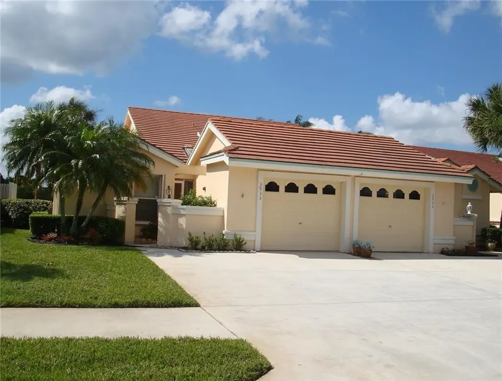 3933 SW Whispering Sound Drive Palm City FL 34990