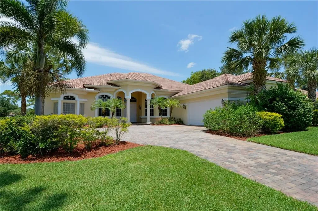 10447 SW Fiddlers Way Palm City FL 34990