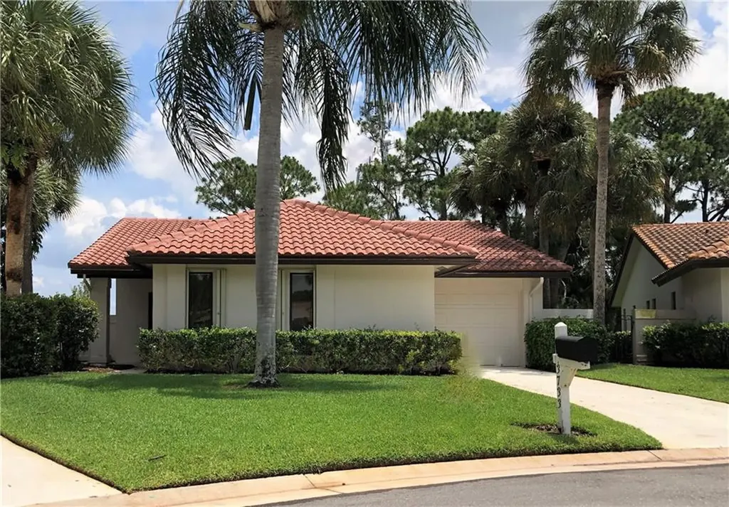 3733 SW Pheasant Run Palm City FL 34990