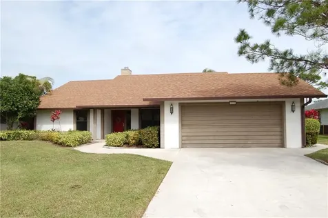 7885 SE Trenton Avenue Hobe Sound FL 33455