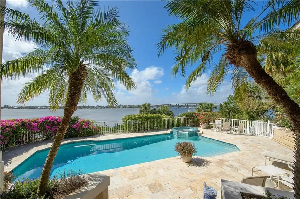 6 Saint Lucie Court Stuart FL 34996