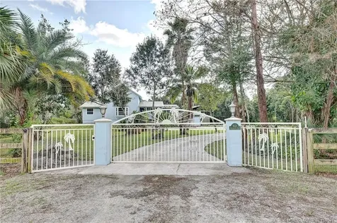 9226 Mockingbird Trail Jupiter FL 33478