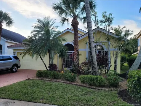 5053 SE Devenwood Way Stuart FL 34997
