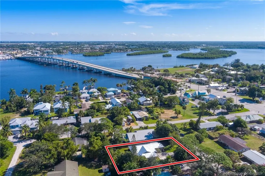 997 SW Spruce Street Palm City FL 34990