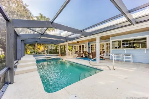 4230 SE Whiticar Way Stuart FL 34997
