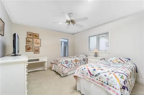 4230 SE Whiticar Way Stuart FL 34997