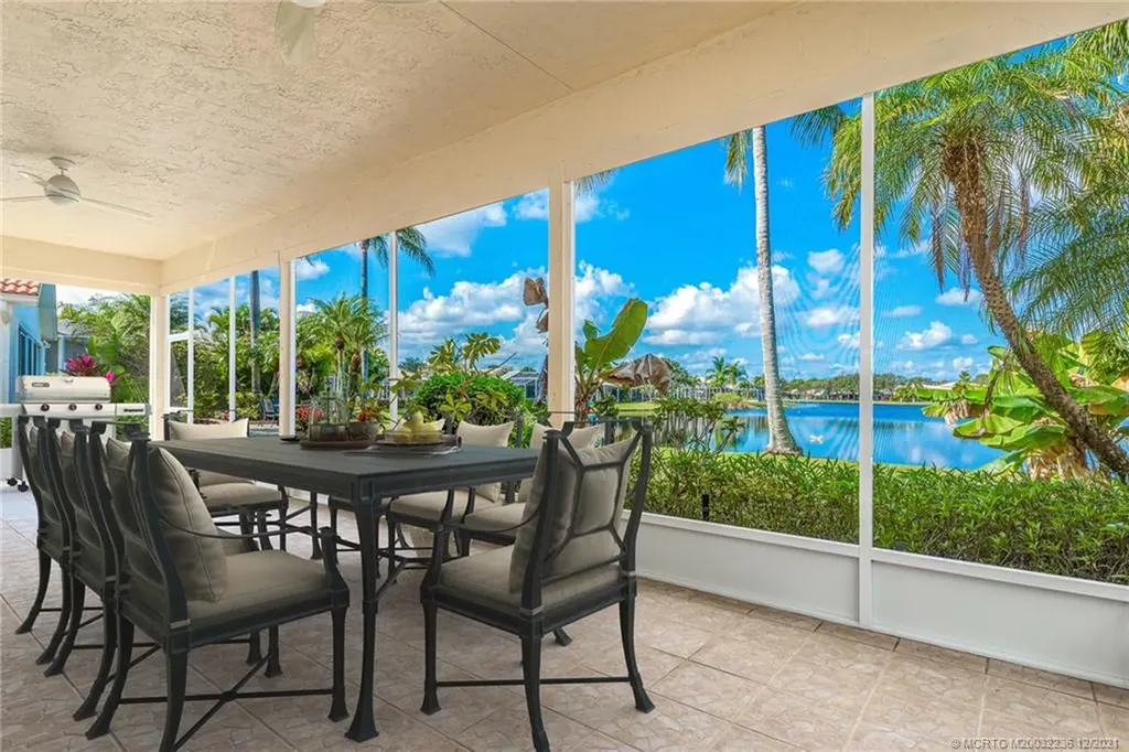 5037 SE Devenwood Way Stuart FL 34997