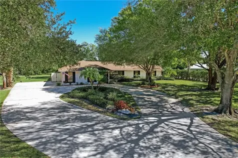 2532 SW Racquet Club Drive Palm City FL 34990