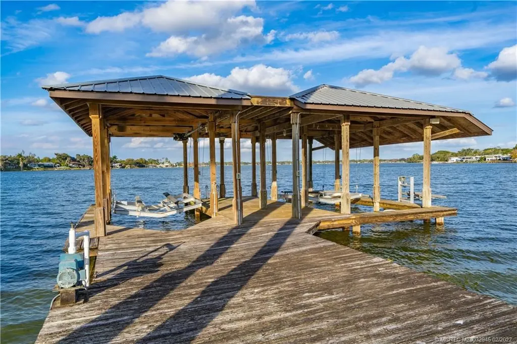 617 Lake Clay Drive S Lake Placid FL 33852