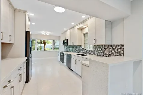 1037 SE Riverside Drive Stuart FL 34996