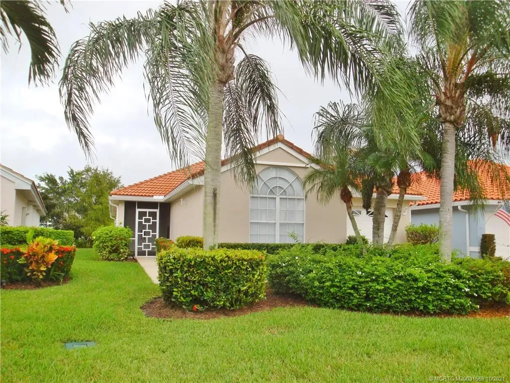 2907 SW Shinnecock Hills Court Palm City FL 34990