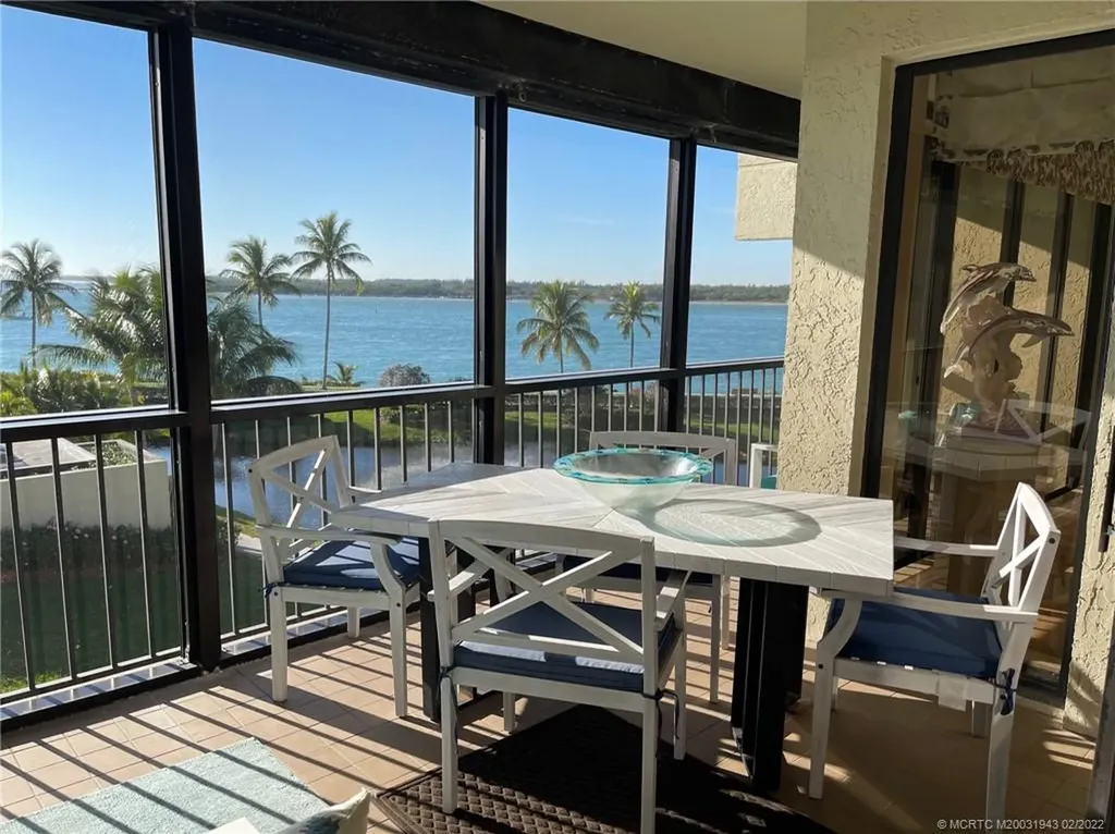 2806 SE Dune Drive Stuart FL 34996