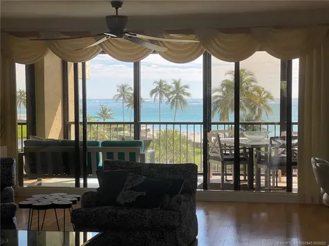 2806 SE Dune Drive Stuart FL 34996