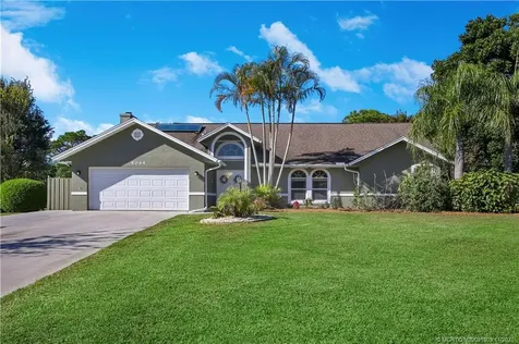 5044 SE Gem Drive Stuart FL 34997