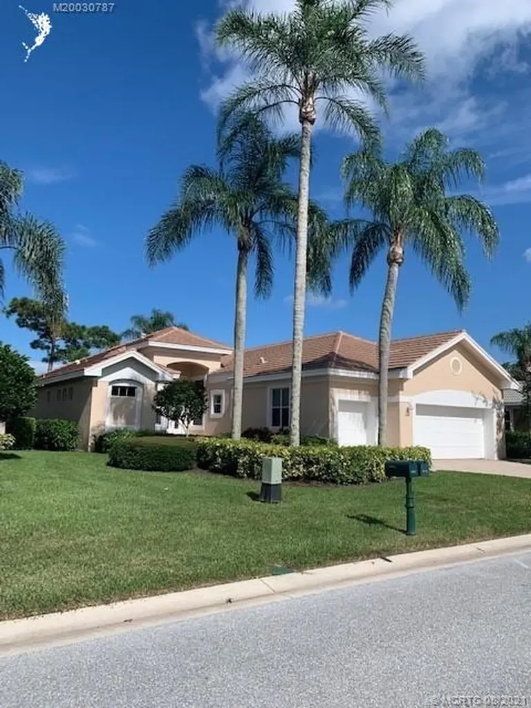 4019 SE Henley Lane Stuart FL 34997