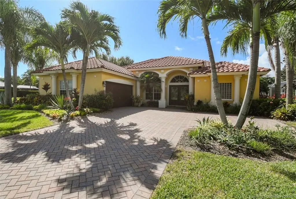 7926 SE Osprey Street Hobe Sound FL 33455